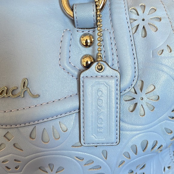 Coach Tote / Shoulder Bag - Picture 6 of 11